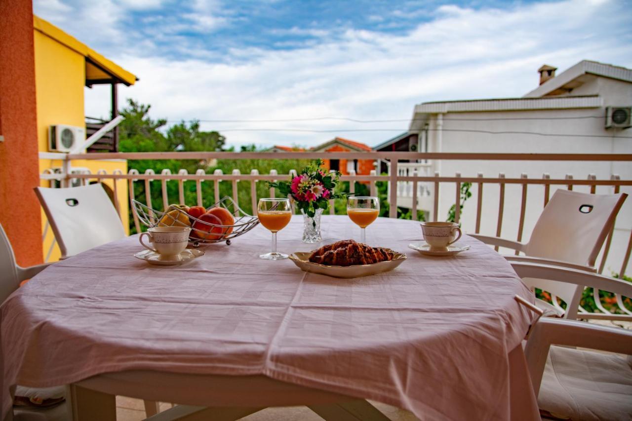 Apartment Tony - 2Bdr Beachfront Ядрія Екстер'єр фото